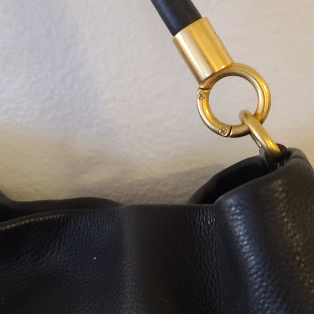 GENUINE LEATHER MARC JACOBS HOBO PURSE - Picture 7 of 12